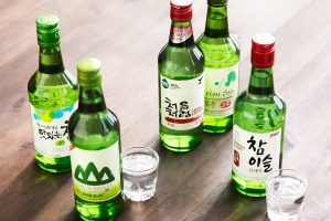 Những thú vị về rượu Soju Hàn Quốc tại RuouAnh1824